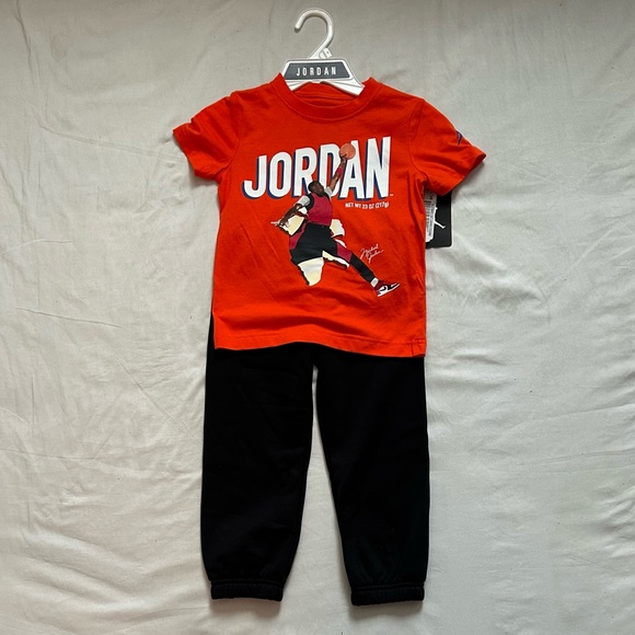 Jordan 2-pc set boys $48 - Picture 2 of 4